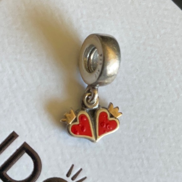 Pandora royal crown gold hearts charm - Picture 2 of 4